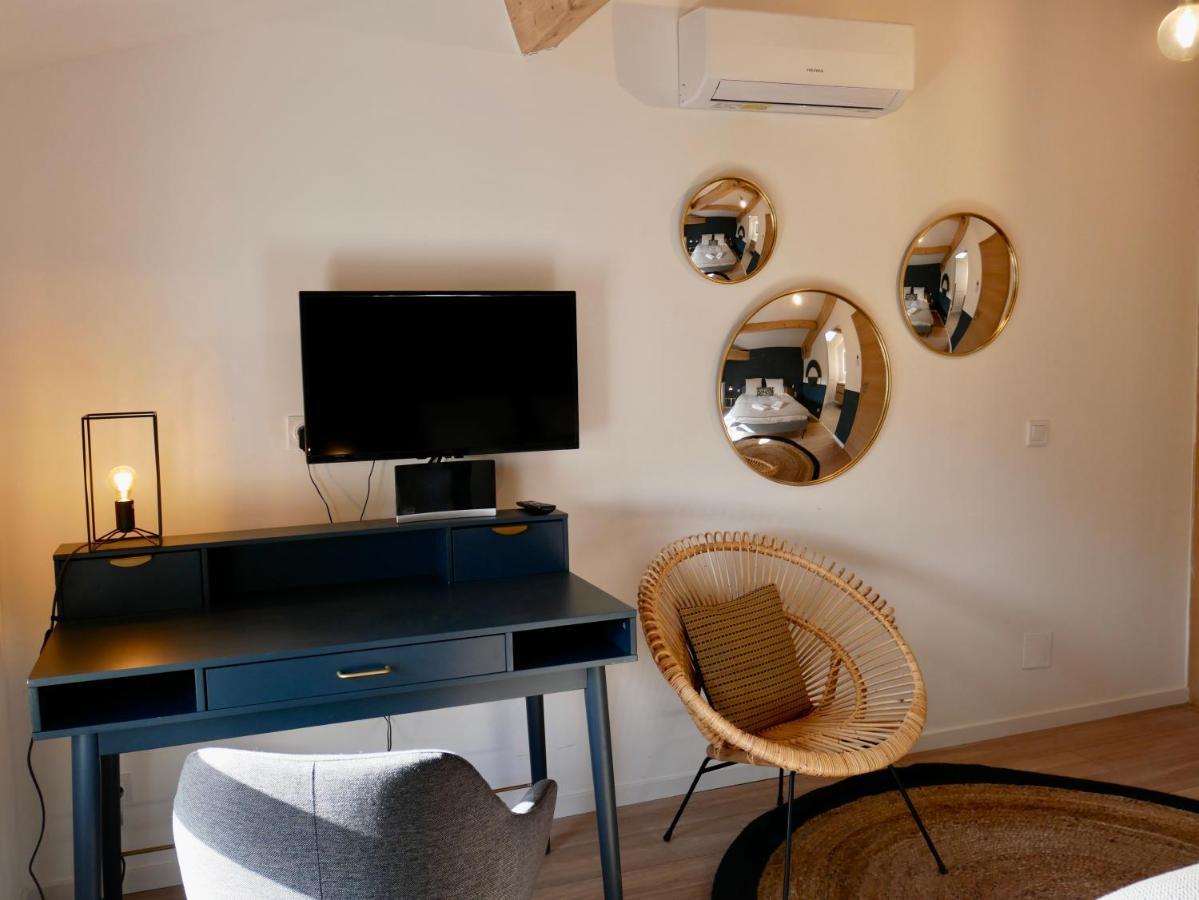 Hotel Port Miou - Coliving - Mas Des Sous Bois Ventabren Exterior foto